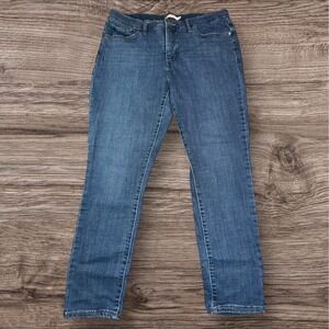 Levi Jeans Women 311 Shaping Skinny Mid-Rise‎ Tapered Leg Size 32(32x28) Blue